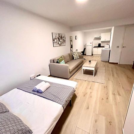 Apartamentos Ribadeo Madrid Exterior photo
